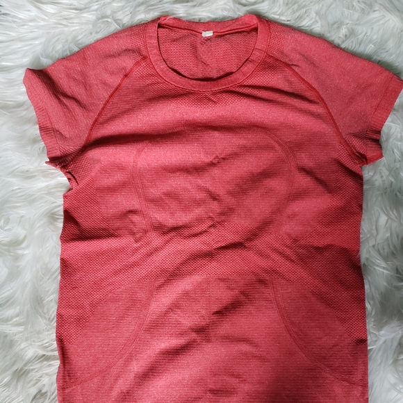 Lululemon Shirt - Picture 2 of 2